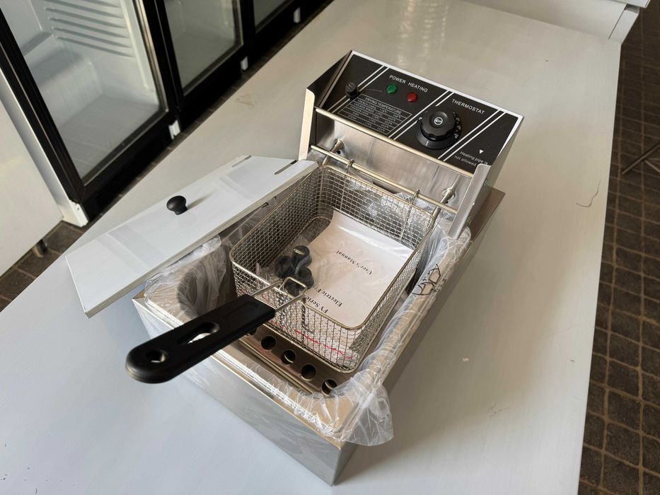 ACM1604 - Fritadeira Elétrica Pequena 6L- NOVA