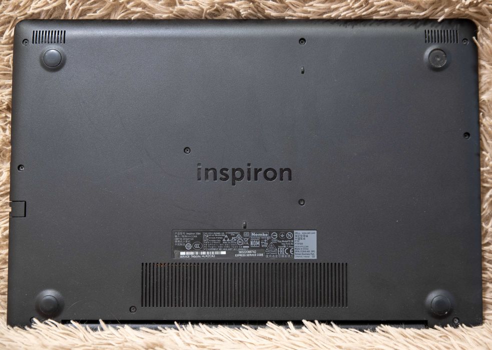Dell Inspiron 3521 15,6' 8GB SSD 128GB дискретна відеокарта 2GB 3584