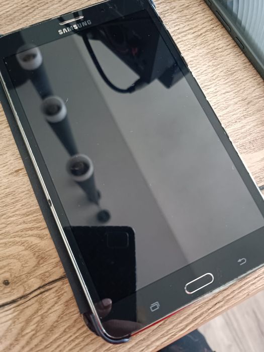 Tablet Samsung Galaxy TAB 4 7 z etui