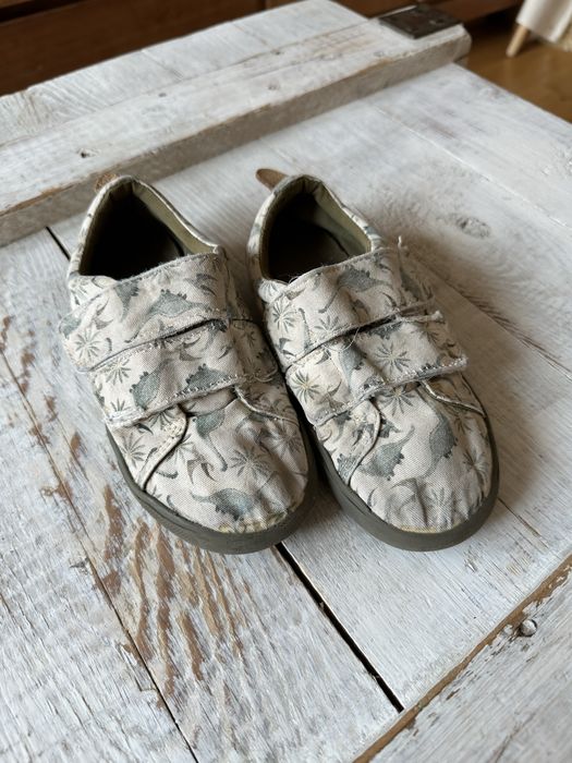 La millou moonies buty dinozaury pachnące 30
