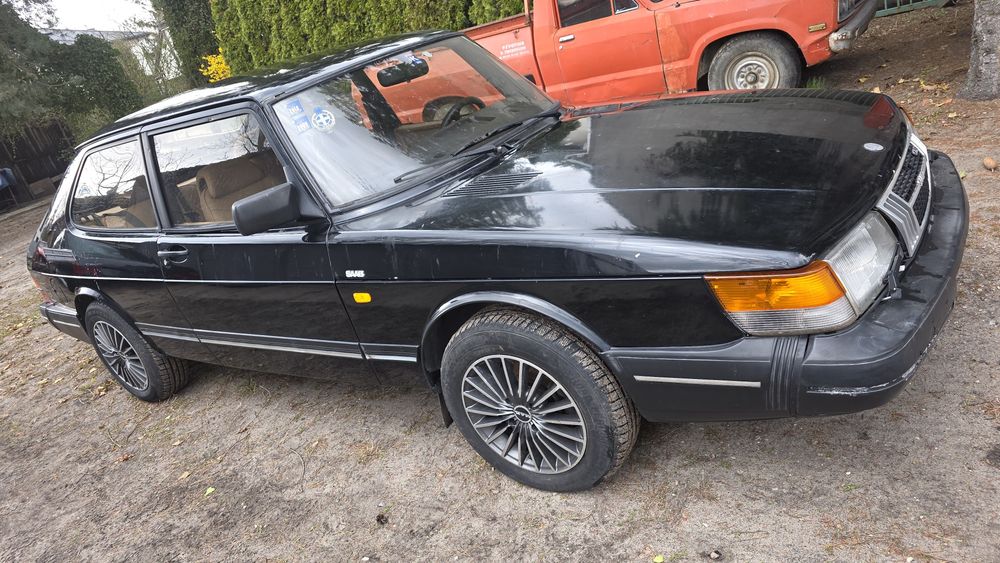 Saab 900i 2.0 coupe  benzyna Klimatyzacja bez rdzy beżowe skóry TANI TRANSPORT auto z alufelgami