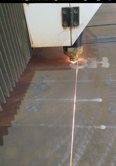 Послуги: лазерна різка металу, фрезерування, гнуття, гравірування