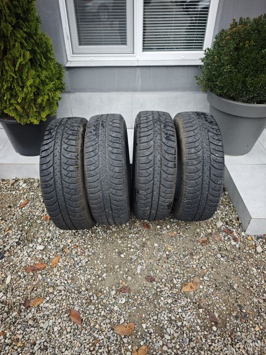 Резина 235 65 17 Bridgestone ice cruiser 7000s