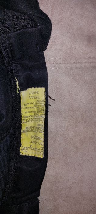 Продам зимові джинси Wrangler з байкою