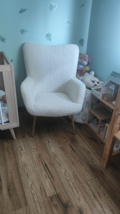 Fotel kremowy Boho skandi Jysk HUNDESTED