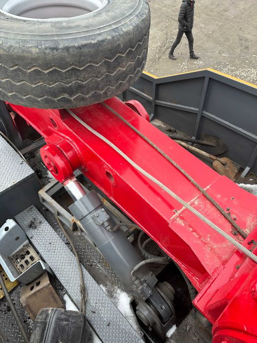 Volvo FH16 520 к.с. | Спецевакуатор для вантажівок | 8x4 | Кран Fassi