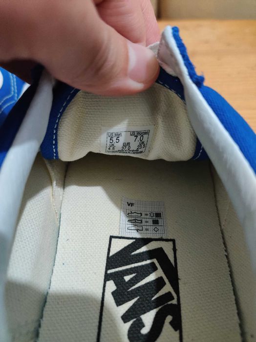 Sapatilhas femininas vans sem uso nº37