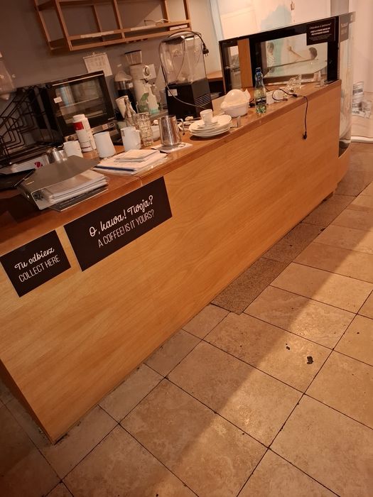 Wyposażenie małej kawiarenki