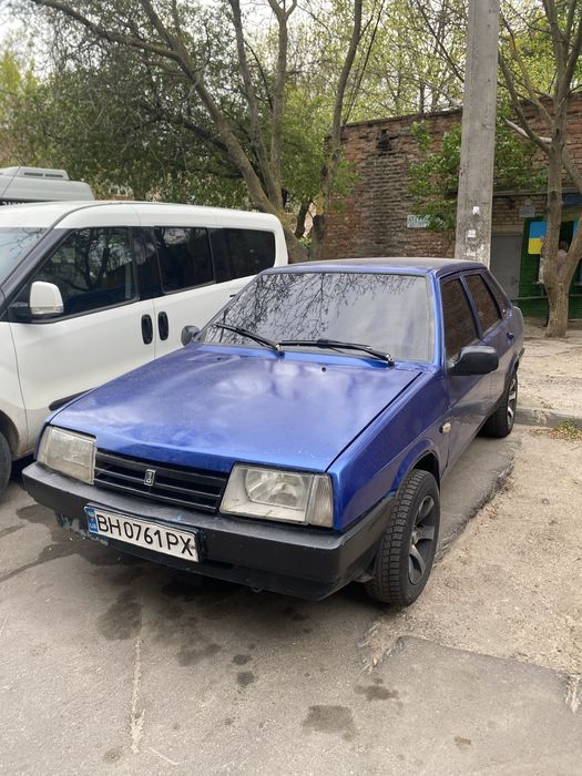 Продам ваз 21099