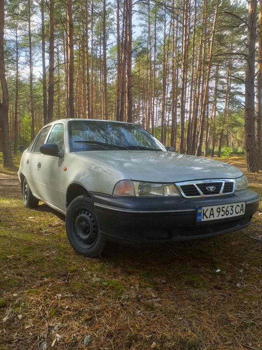 Daewoo Nexia 2007р., з двигуном об'ємом 1.5 літра газ/бензин (вписаний), 8-клапанний (SOHC), інжектор, потужність 75 к.с