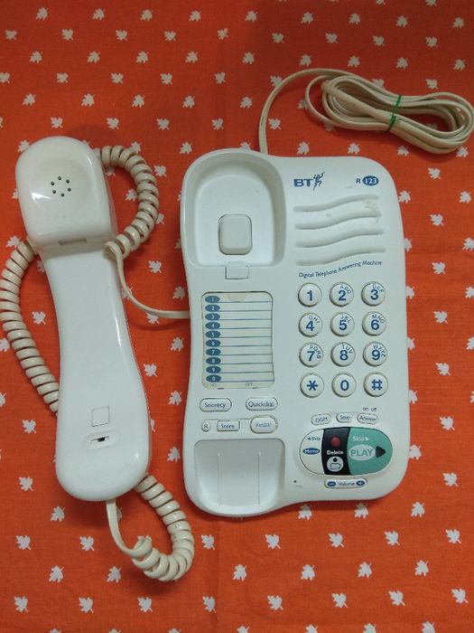 Компьютерный - телефон "BT R123"