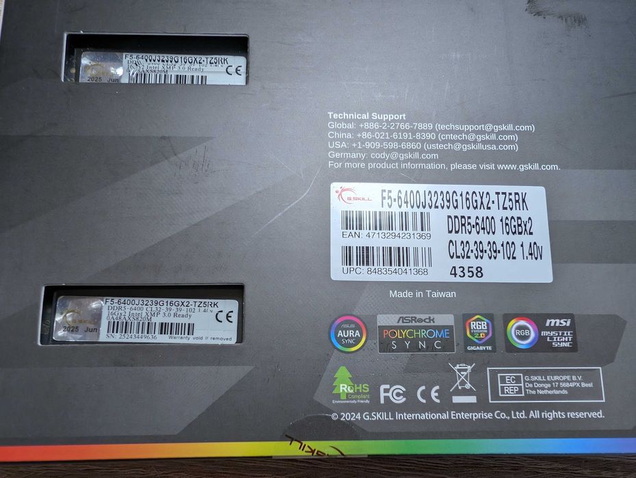 G-Skill RGB DDR5 6400 MHz (2 x 16 GB) Trident Z5  CL32,39,39,102