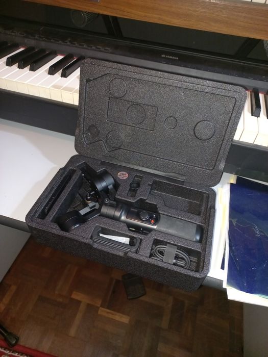 Gimbal Zhiyun Crane-M2 (como novo)