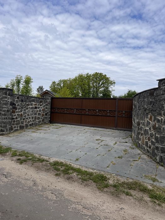 Продається земельна ділянка с.Стрижівка