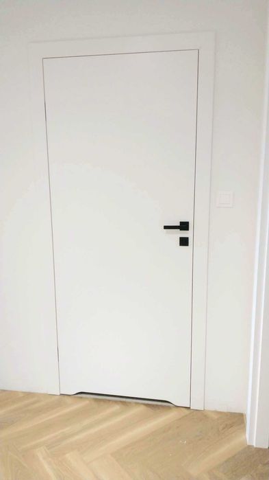 montaż drzwi ukrytych