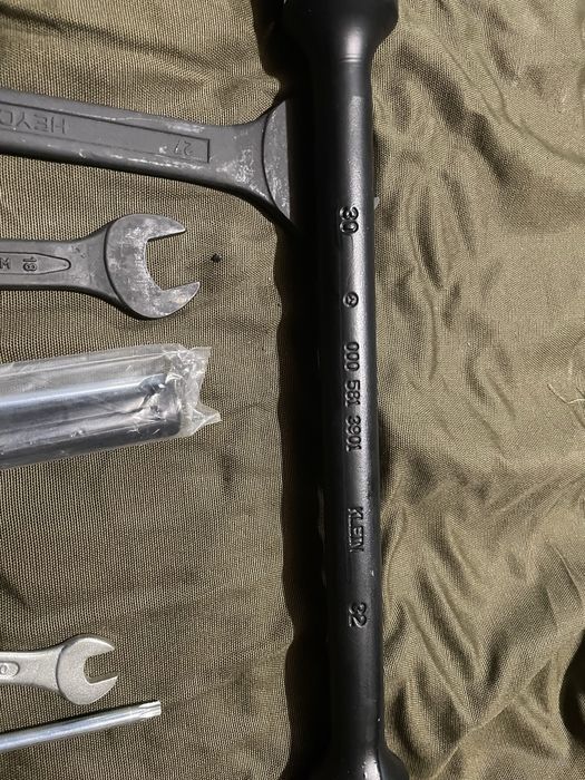 Набір ключів Mercedes нові оригінал