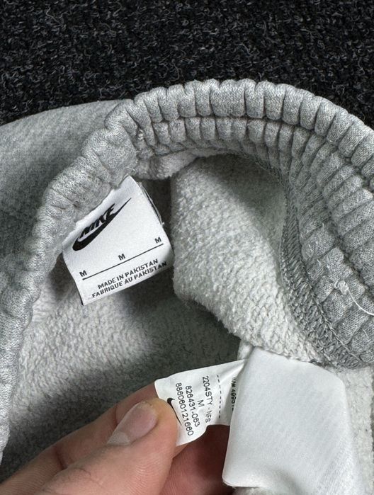 продам штани найк