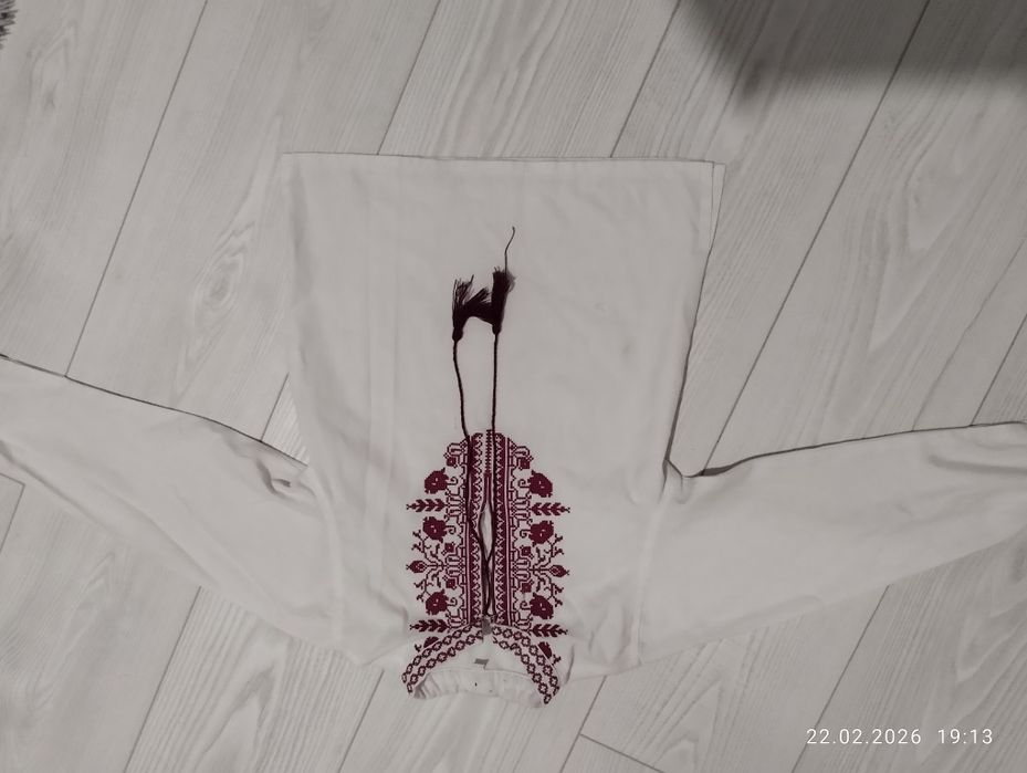 Вишиванка та сорочки для хлопчика 128