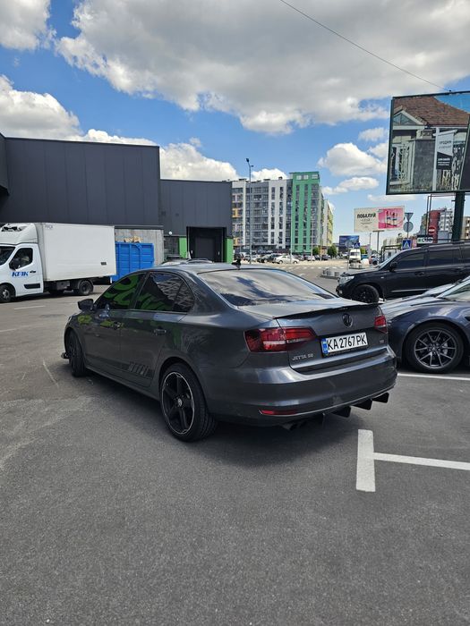 Volkswagen Jetta Sport Edition