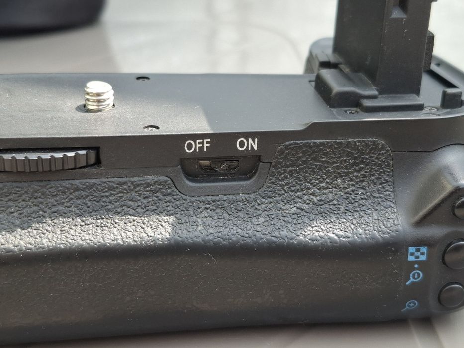 Продам комплект EOS60D