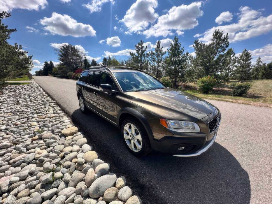 Volvo XC70 T5 Premier      2016