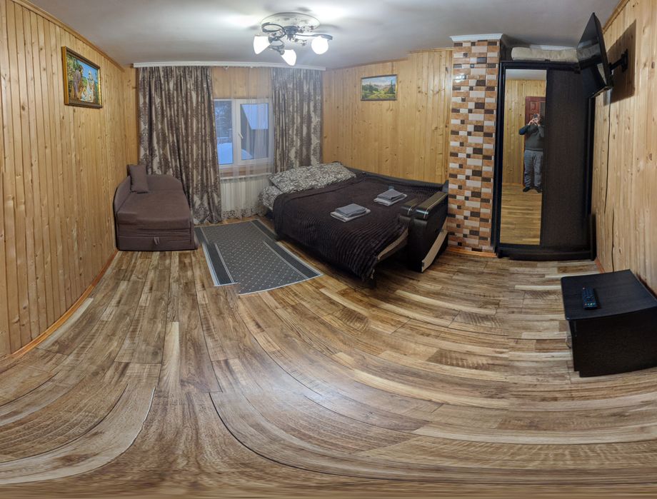 Відпочинок в Карпатах Яремче Котедж " Домашня Оселя "4-5 місць