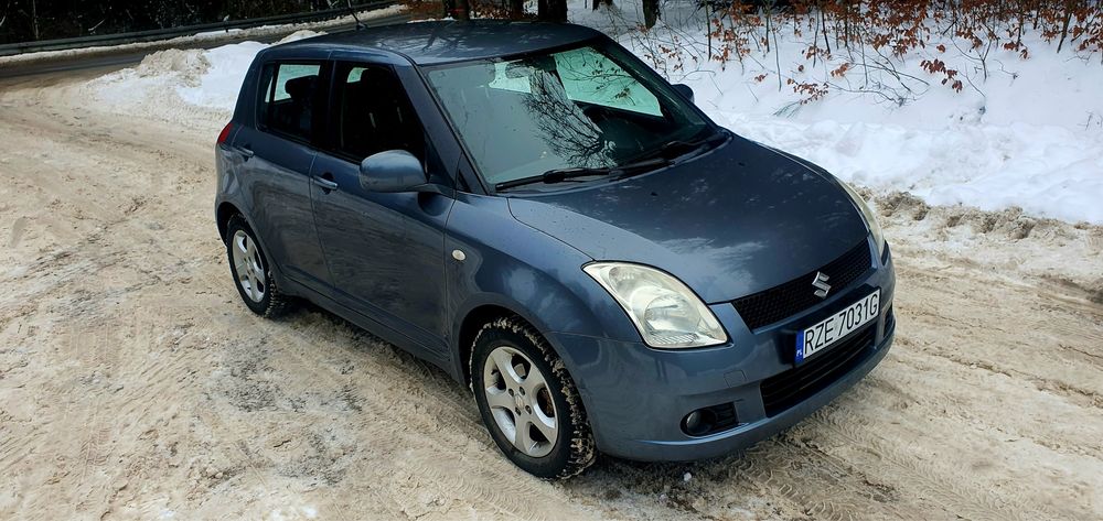 Suzuki Swift napęd 4x4 1.3