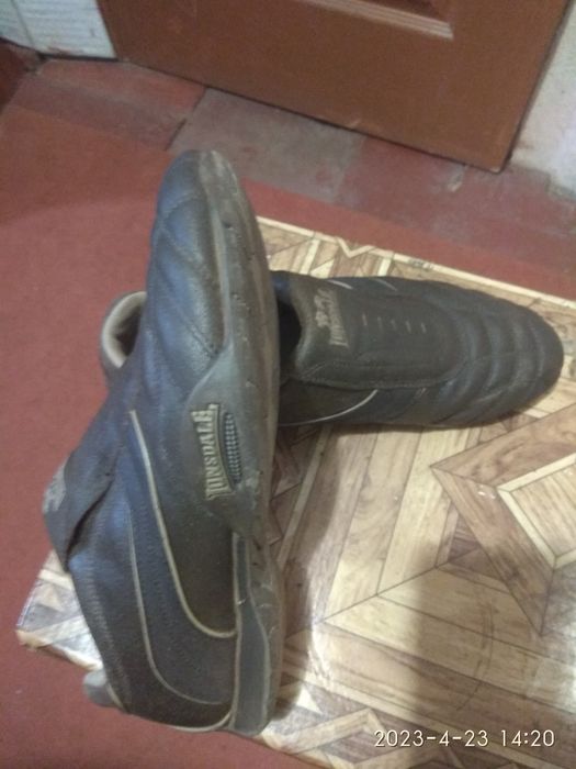 Кросівки Lonsdale кожані.