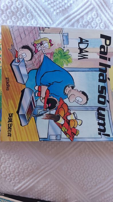 Livros juvenis e de Banda Desenhada