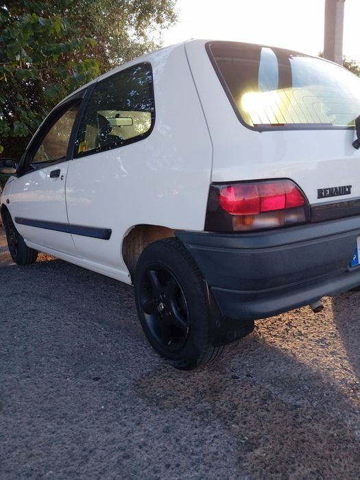 Renault Clio 1.2 beeboop522608555433676803