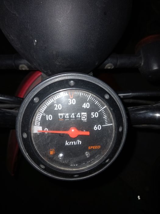 Продам скутер Honda today