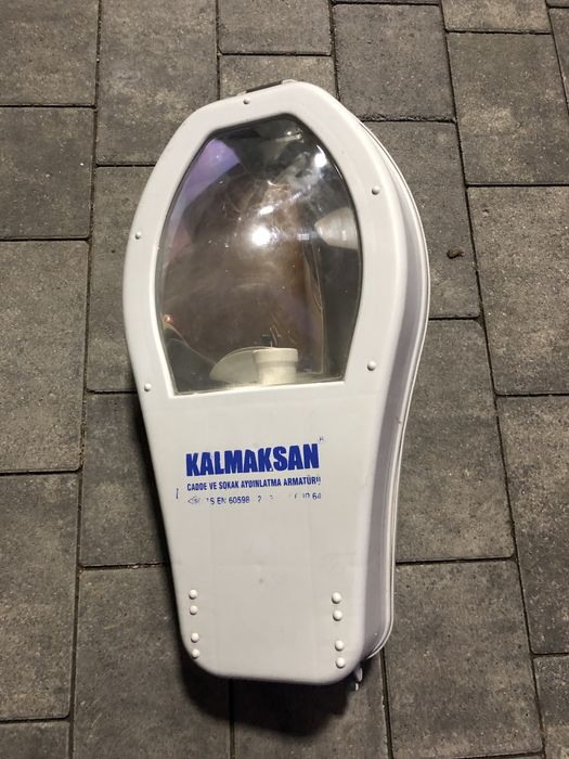 Вуличний ліхтар Kalmaksan