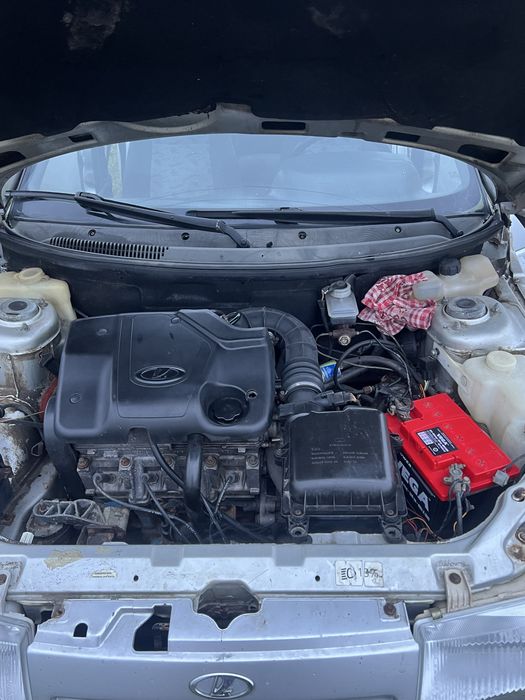 Автомобіль Ваз2112