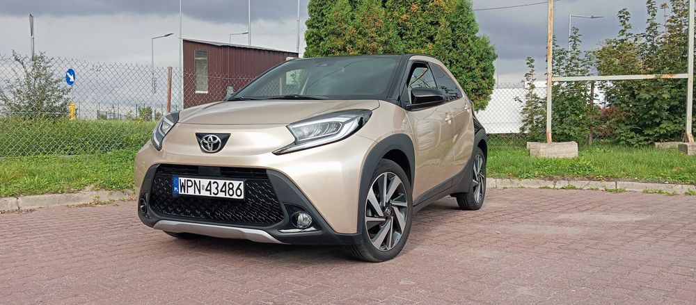 Toyota Aygo X 1.0 VVT-I Automat Executive