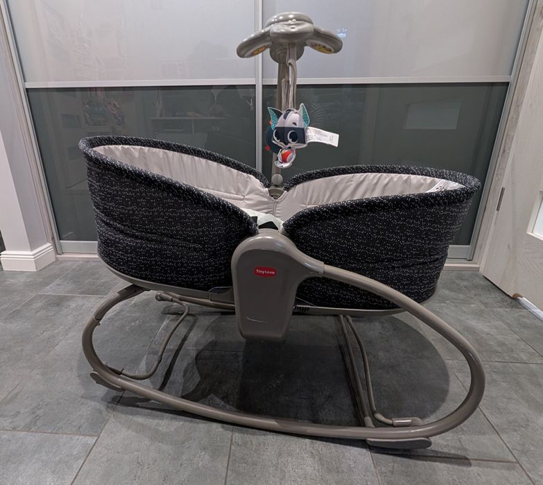 Bujaczek leżaczek Tiny Love