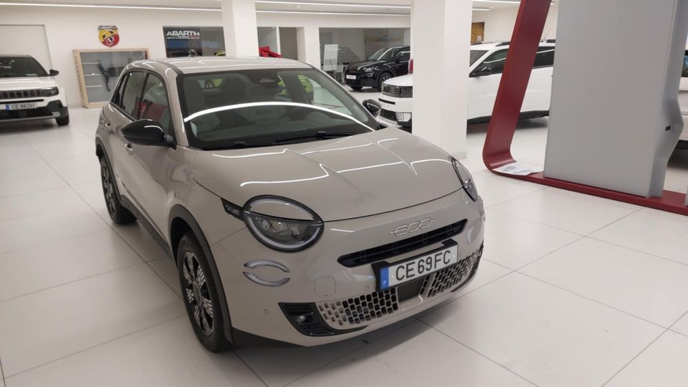 Fiat 600 1.2 Hybrid Icon