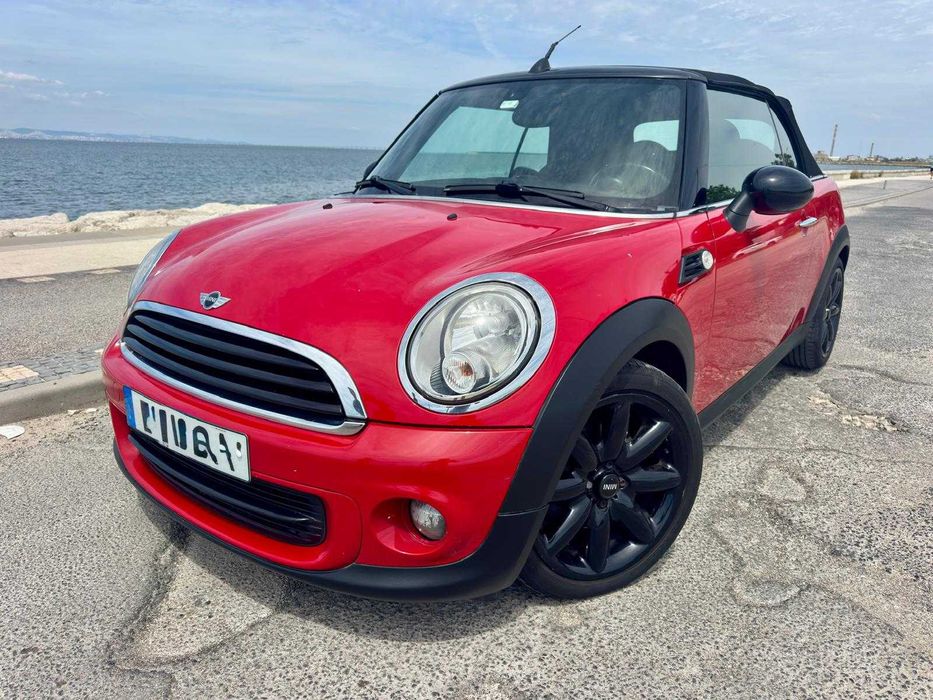 Mini Cabrio Vermelho — Capota NOVA (Santogal)  Excelente oportunidade