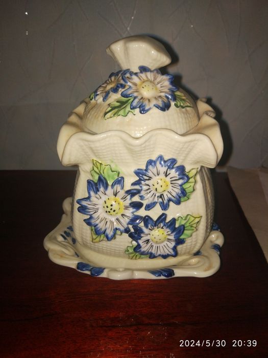 Сахарница фарфоровая