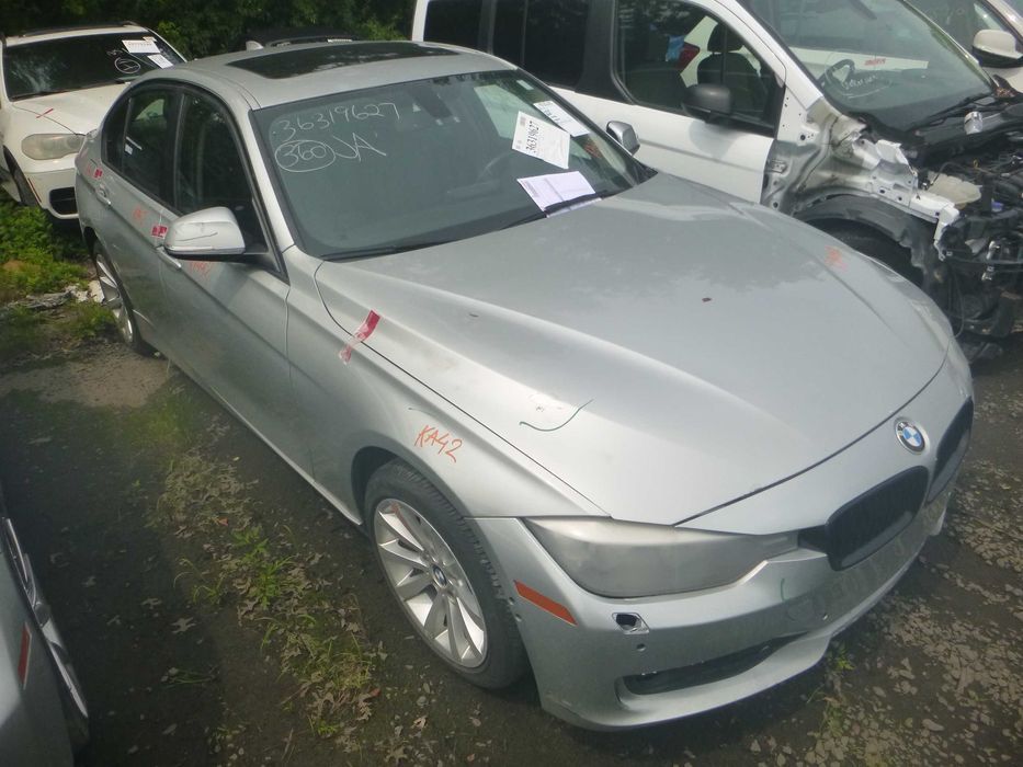 Разборка БМВ Ф30 США. Запчасти BMW 3-серия F30 2012-2019 ШРОТ USA