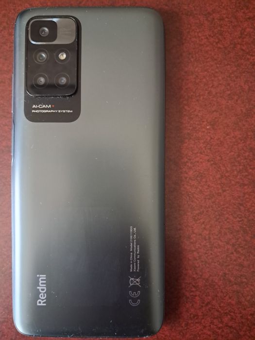 Телефон Xiaomi Redmi 10