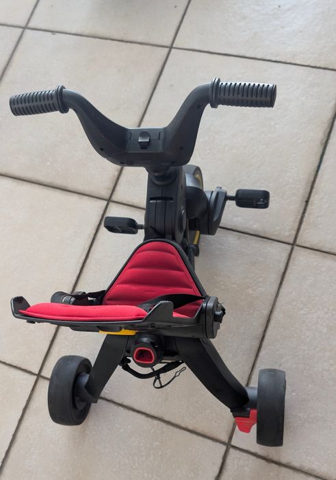 Doona triciclo dobrável evolutivo