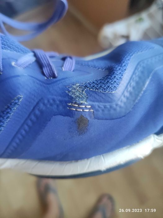 Волейбольные кроссовки mizuno 42-43