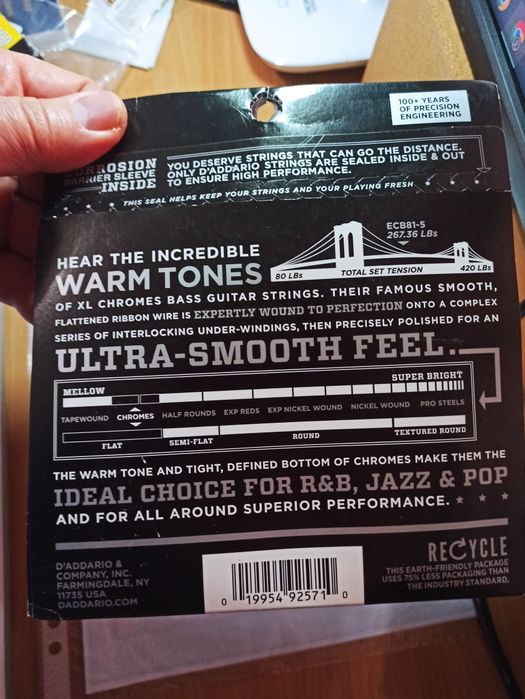 струни для бас гитари D'Adario ECB81-5 XL CHROMES regular light