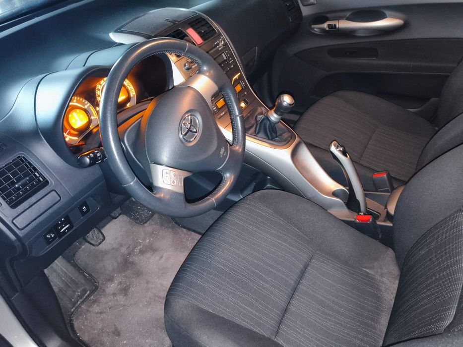 Toyota Auris 1.4 de 2008
