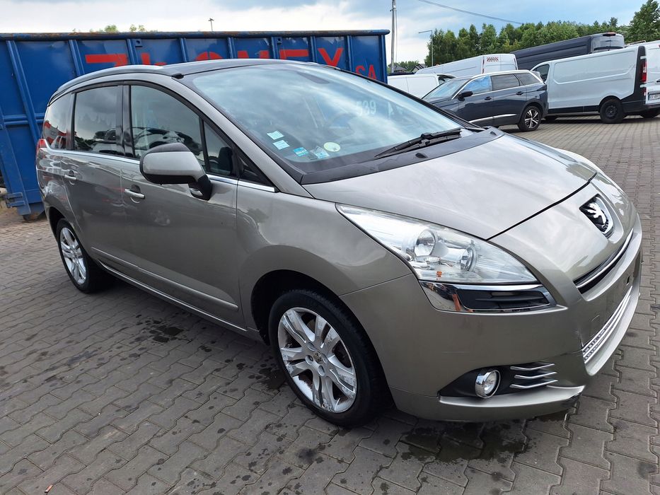 peugeot 5008 i 1 t87 0u 0e 2009-2017 drzwi przód prawe evgc