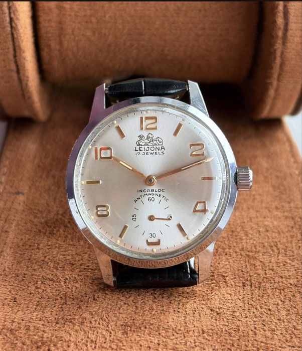 Винтажные часы 1960