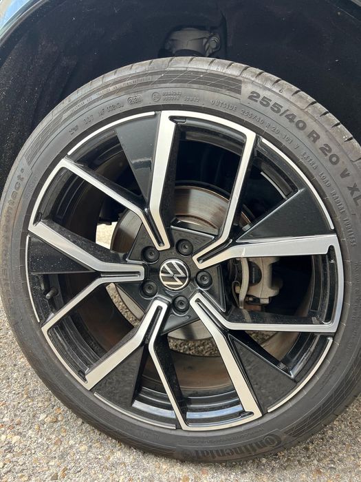 Tiguan Hybrid R-Line último modelo