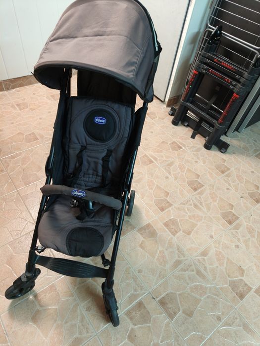 Carrinho de Bebê Chicco Lite Way 4