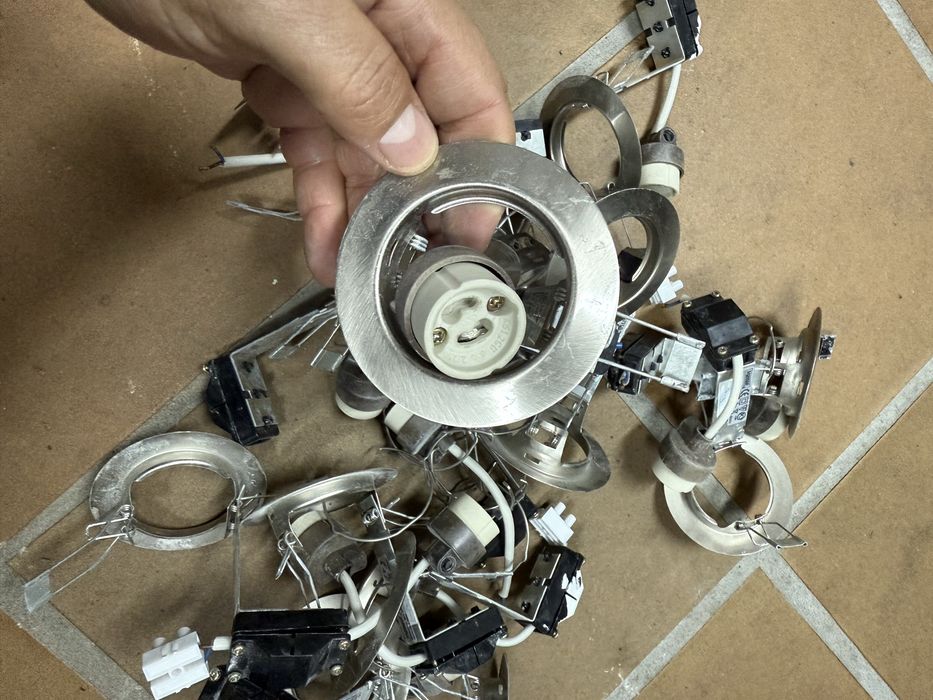 Focus encastrar/ Focus de tecto/ Espelhos focus