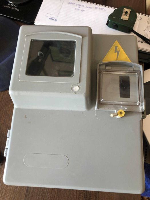 Коробка ящик пластмасова для електролічильника